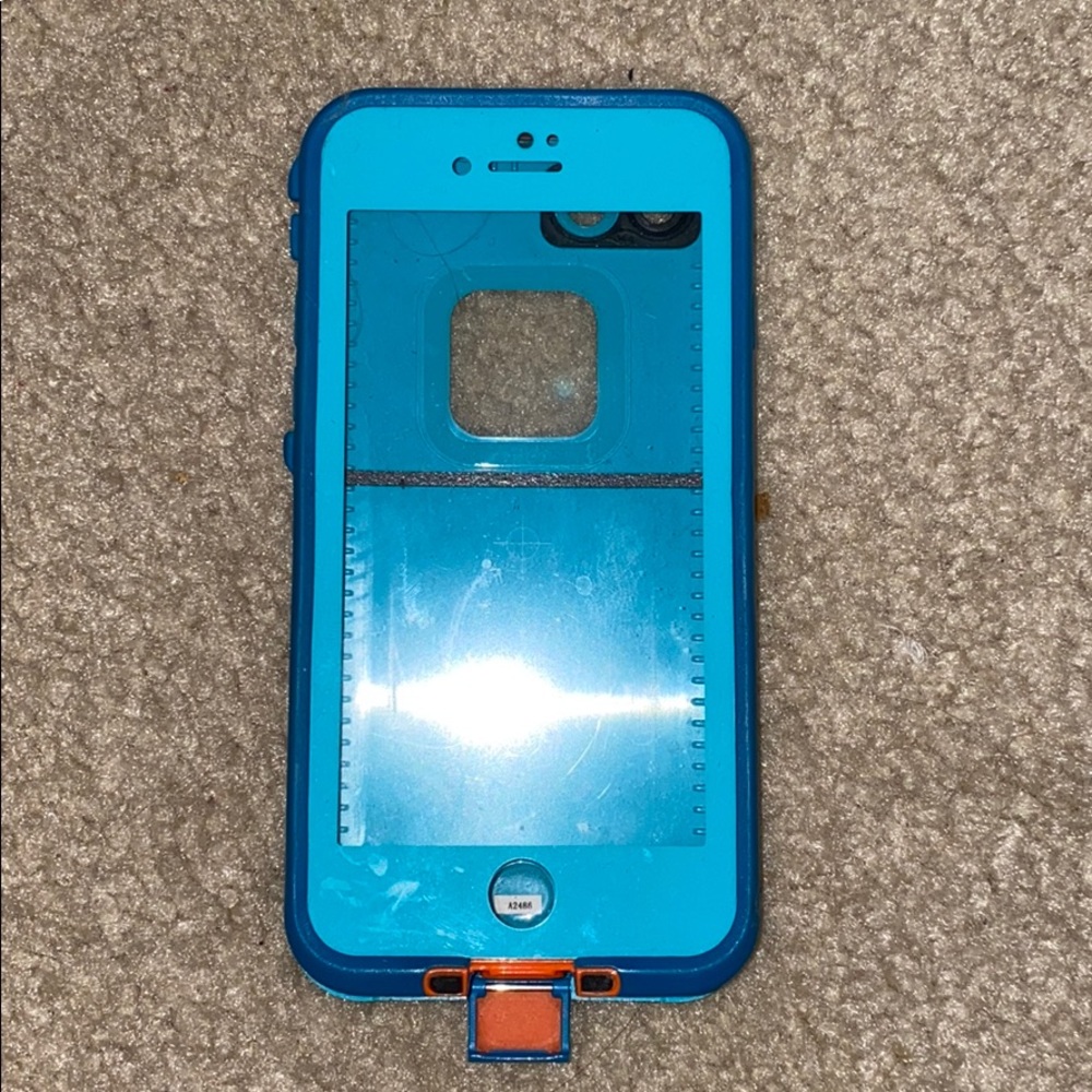 blue iPhone 7/8 life proof case